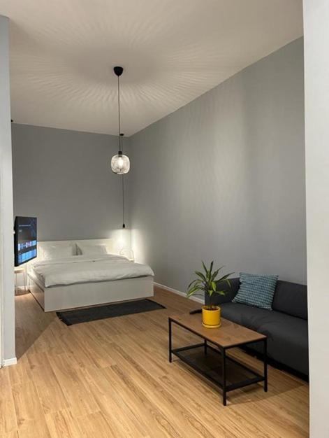 Maze - Perfectly Located Brand New Flats *